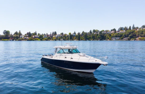 Pursuit 375 OS Yacht For Sale