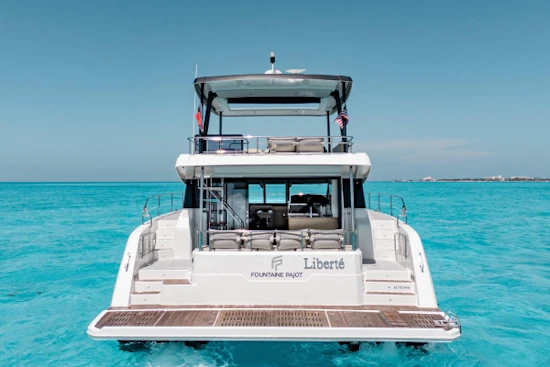 Fountaine Pajot MY6 Yacht For Sale