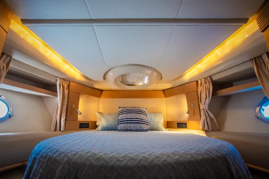 Azimut 43 Yacht For Sale