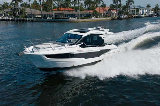 Galeon 410 HTC Yacht For Sale