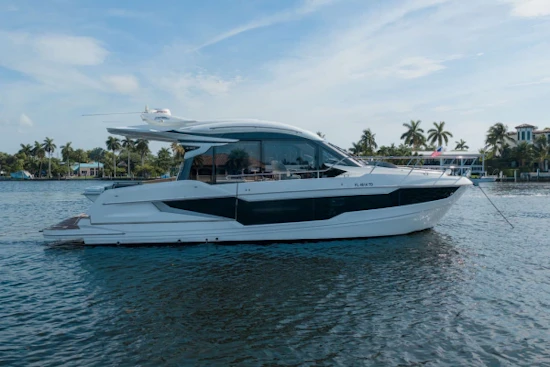 Galeon 410 HTC Yacht For Sale