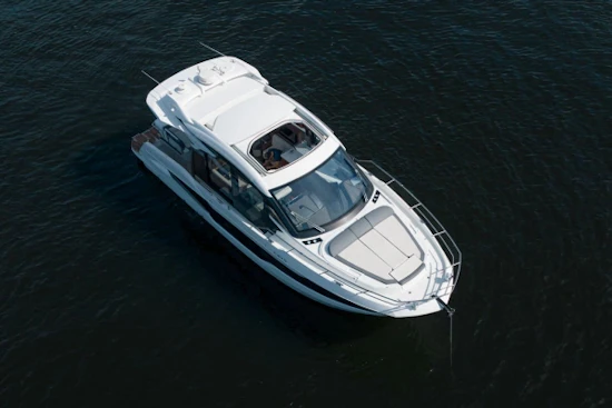 Galeon 410 HTC Yacht For Sale