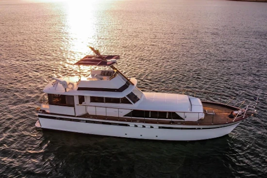 Chris-Craft 57 Constellation Yacht For Sale