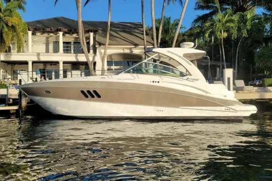 Cruisers Yachts 380 Express Yacht For Sale