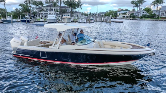 Chris-Craft Calypso 30 Yacht For Sale