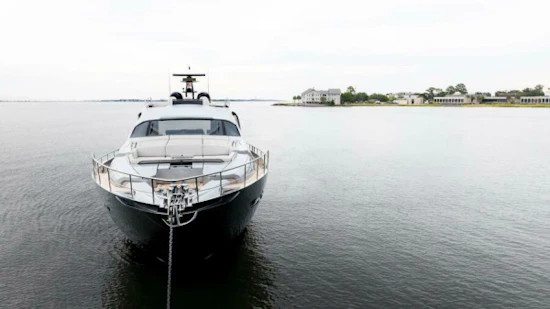 Pershing 9X Yacht For Sale