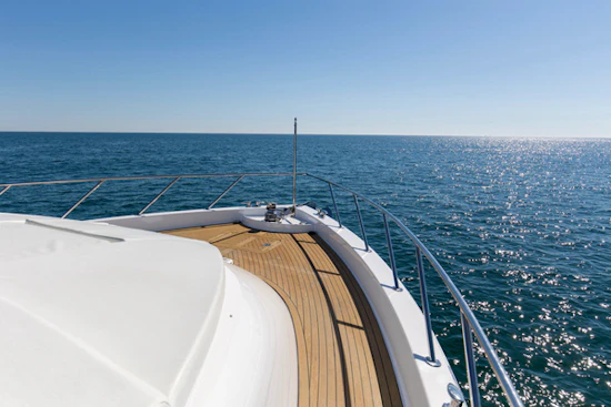 Hatteras 80 Motor Yacht Skylounge Yacht For Sale