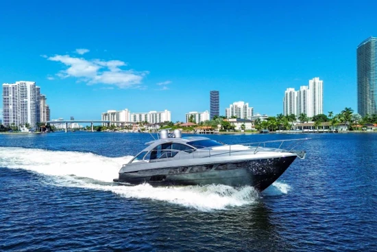 Pershing 5x Yacht For Sale