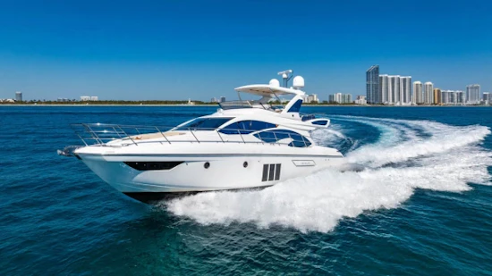Azimut 54 Flybridge Yacht For Sale