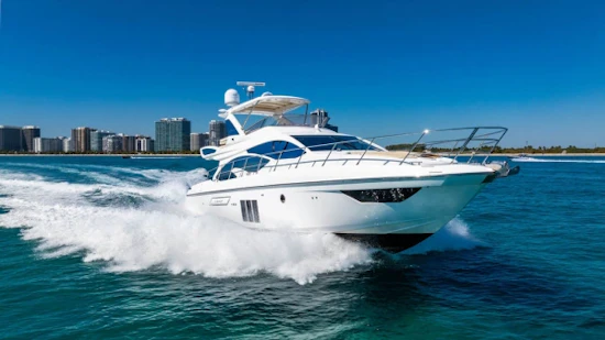 Azimut 54 Flybridge Yacht For Sale